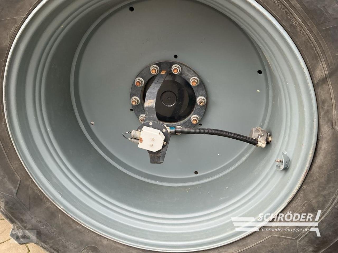 Traktor типа Deutz-Fahr AGROTRON 7250 TTV | RTK, Gebrauchtmaschine в Hemmoor (Фотография 5)